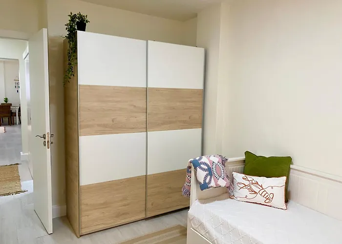 Sol Y Sombra Κοραλέχο